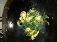 家常菜芹菜叶炒鸡蛋