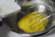 自制蛋黄沙拉酱的做法图解五