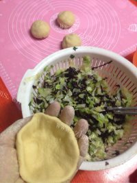 可口美味的福清番薯丸做法图解6)