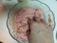 百吃不厌的自制午餐肉做法图解8)