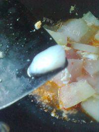 色味俱全的冬瓜番茄汤做法图解10)