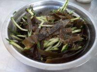 「家有大厨」凉拌海带做法图解6)