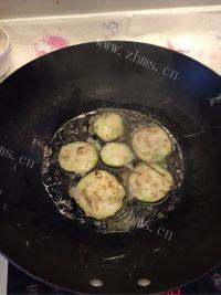 美味的炸茄盒做法图解5)