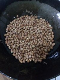 爱上炒花生米做法图解4)