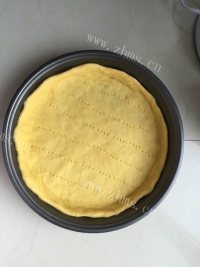 自制鸡肉土豆披萨做法图解6)