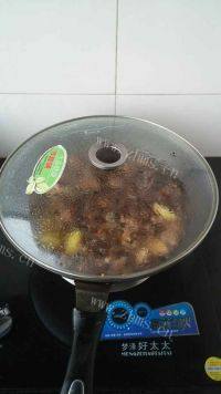 家常菜小鸡炖蘑菇做法图解13)