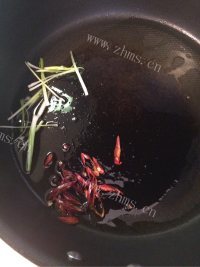 五味俱全的酸辣土豆丝做法图解1)