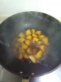 土豆烧蹄筋做法图解3)