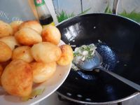 珍馐美味的香煎小土豆做法图解8)