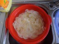 家常菜素炒土豆片做法图解1)