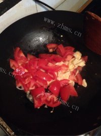 回味无穷的番茄炒蛋做法图解6)