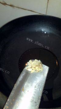 质嫩的炒四季豆做法图解6)
