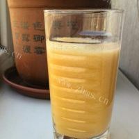 美味的鲜榨蜂蜜香蕉橘子汁的做法图解八