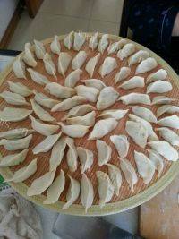好吃的韭菜鸡蛋虾仁饺子做法图解9)