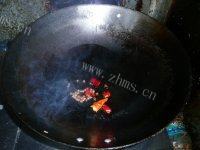 口感饱满的水煮羊肉片做法图解9)