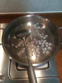 色香味浓的蜂蜜柚子茶做法图解4)