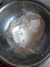 自制老式面包做法图解1)