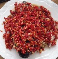 美味的剁椒鱼头做法图解7)