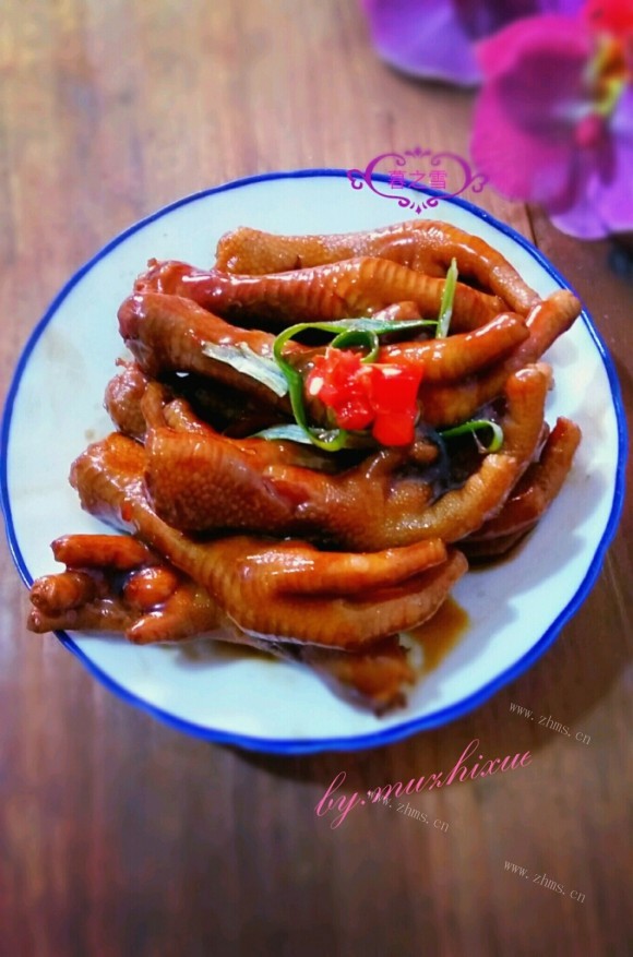好吃的卤鸡爪