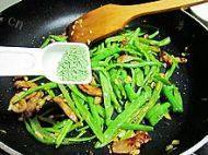 家常菜豆角丝炒肉