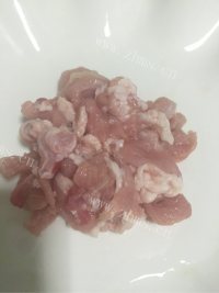 家常菜土豆片炒肉做法图解1)