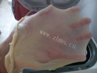 脆皮肠面包做法图解4)