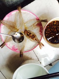 美味的蒜蓉大虾粉丝做法图解10)
