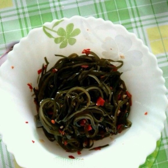 色香味俱全的凉拌海带丝