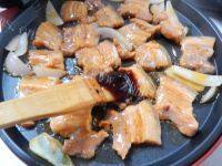 家常菜生煎五花肉做法图解10)