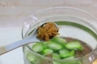 喷香的花蛤丝瓜汤