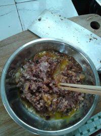 美味的肉饼蒸蛋做法图解7)