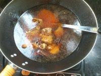 美味红烧土豆排骨做法图解10)