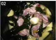 美味的海带土豆排骨汤