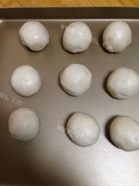 甜甜的烫面红糖炸糕做法图解5)