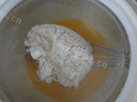 玉盘珍馐的奶油小蛋糕做法图解4)