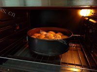 香甜可口的炼奶豆沙包做法图解15)