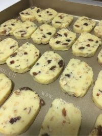 榛子饼干做法图解3)