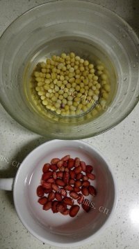 营养的大米花生豆浆做法图解2)
