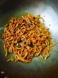 色香味浓的青椒肉丝做法图解6)
