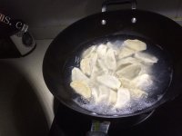 鲜美可口的猪肉饺子做法图解2)