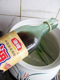 好喝的冬瓜薏仁排骨汤做法图解3)