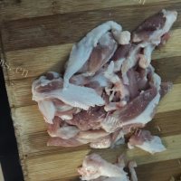 家常菜芦笋炒肉做法图解3)