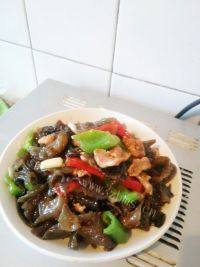 鲜香美味木耳炒肉片