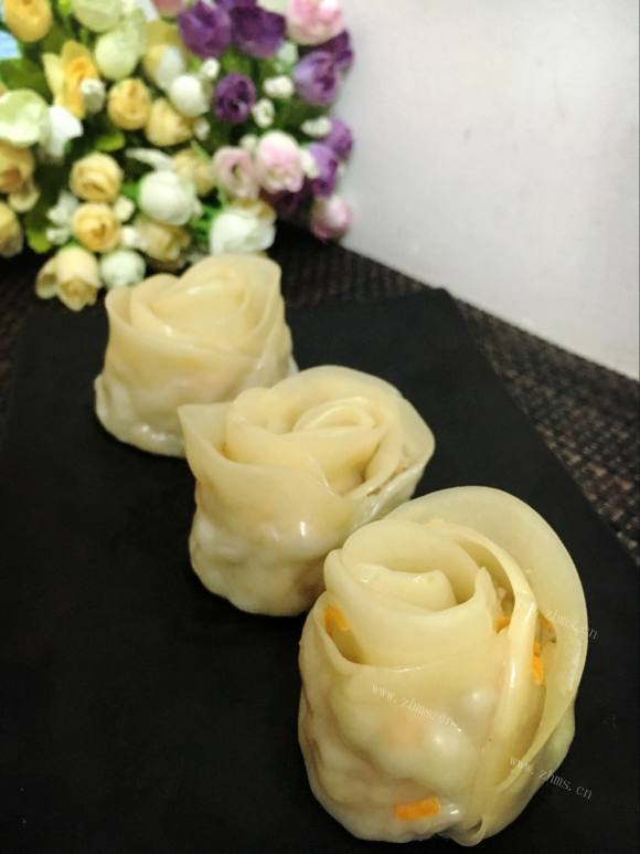 鲜香的玫瑰花蒸饺