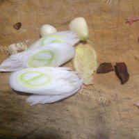 家常菜黑豆苗炒肉丝做法图解3)