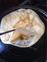 自己做的香酥鸡蛋灌饼做法图解6)