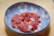 美味的萝卜干蒸猪肉做法图解2)