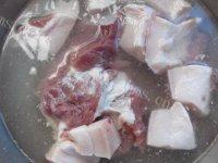 「DIY美食」笋干烧肉做法图解1)