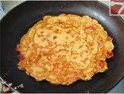 自制蕃茄蛋饼做法图解4)
