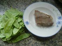 家常扁豆炒牛肉做法图解1)